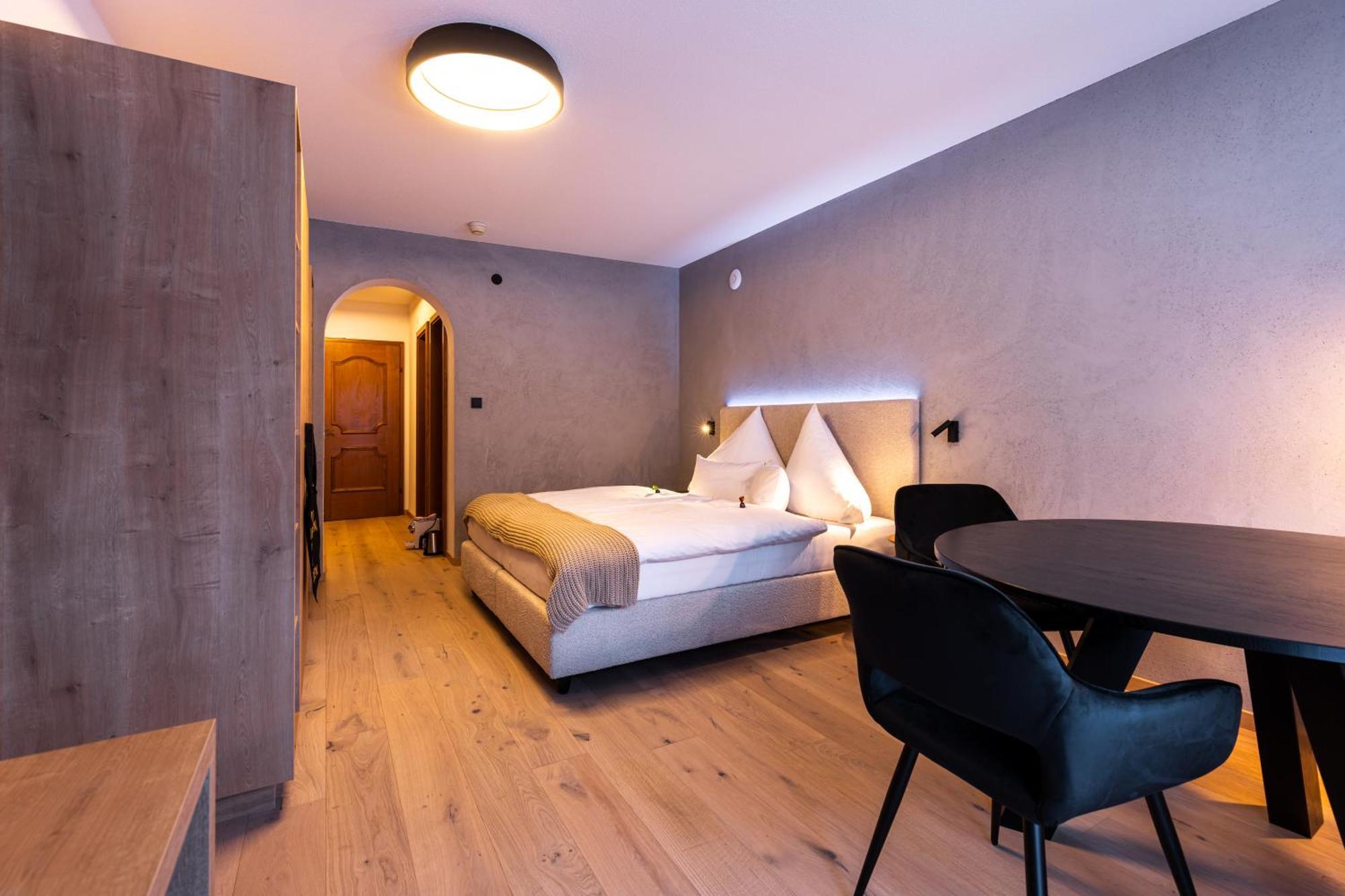 Quality Hosts Arlberg - Afoch Fei - Das Landhaus St. Anton am Arlberg Eksteriør bilde