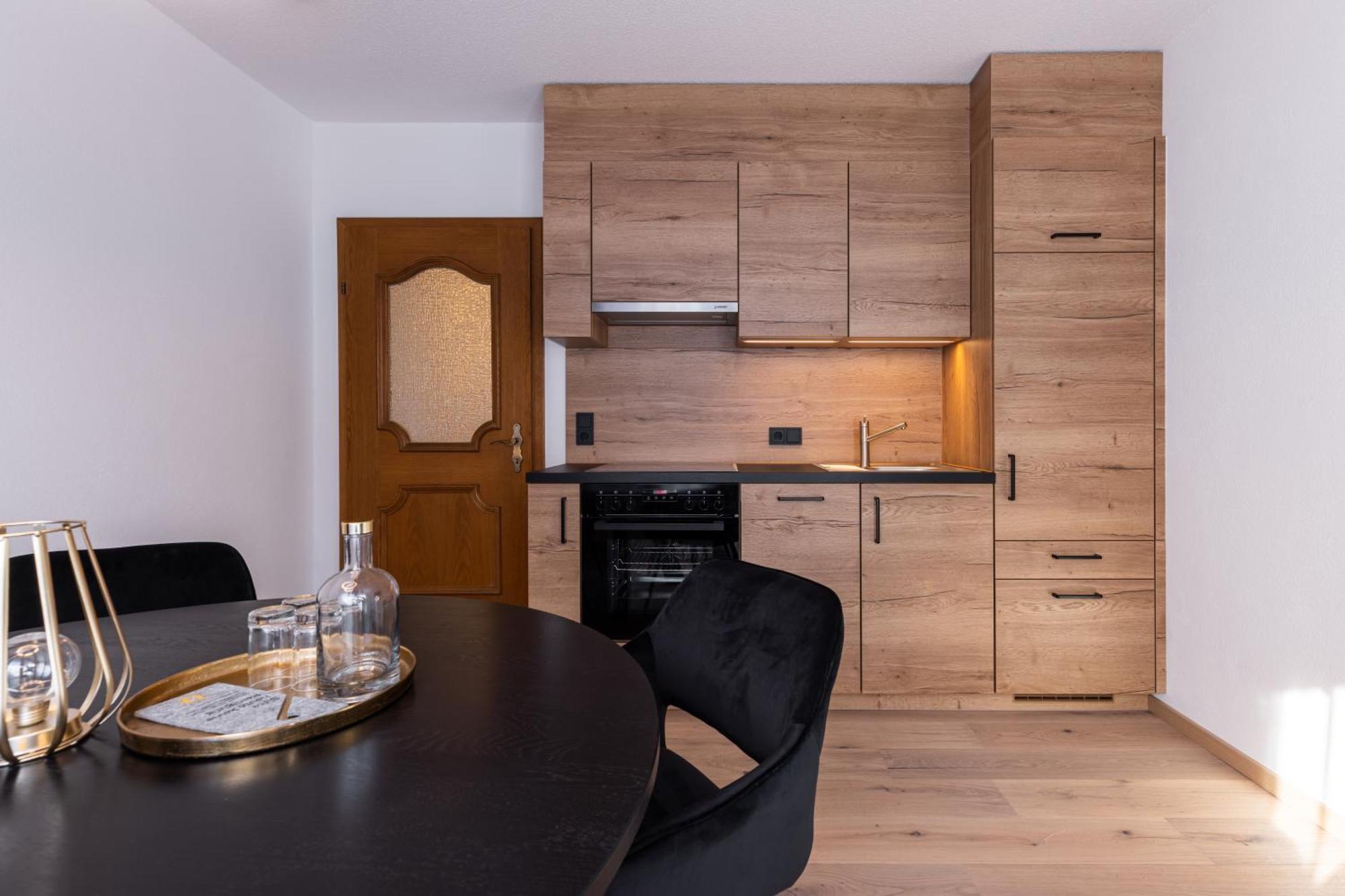 Quality Hosts Arlberg - Afoch Fei - Das Landhaus St. Anton am Arlberg Eksteriør bilde